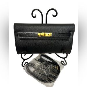 🖤Genuine Leather Fashion Designer Crossbody/Clutch Bag-NWT🖤